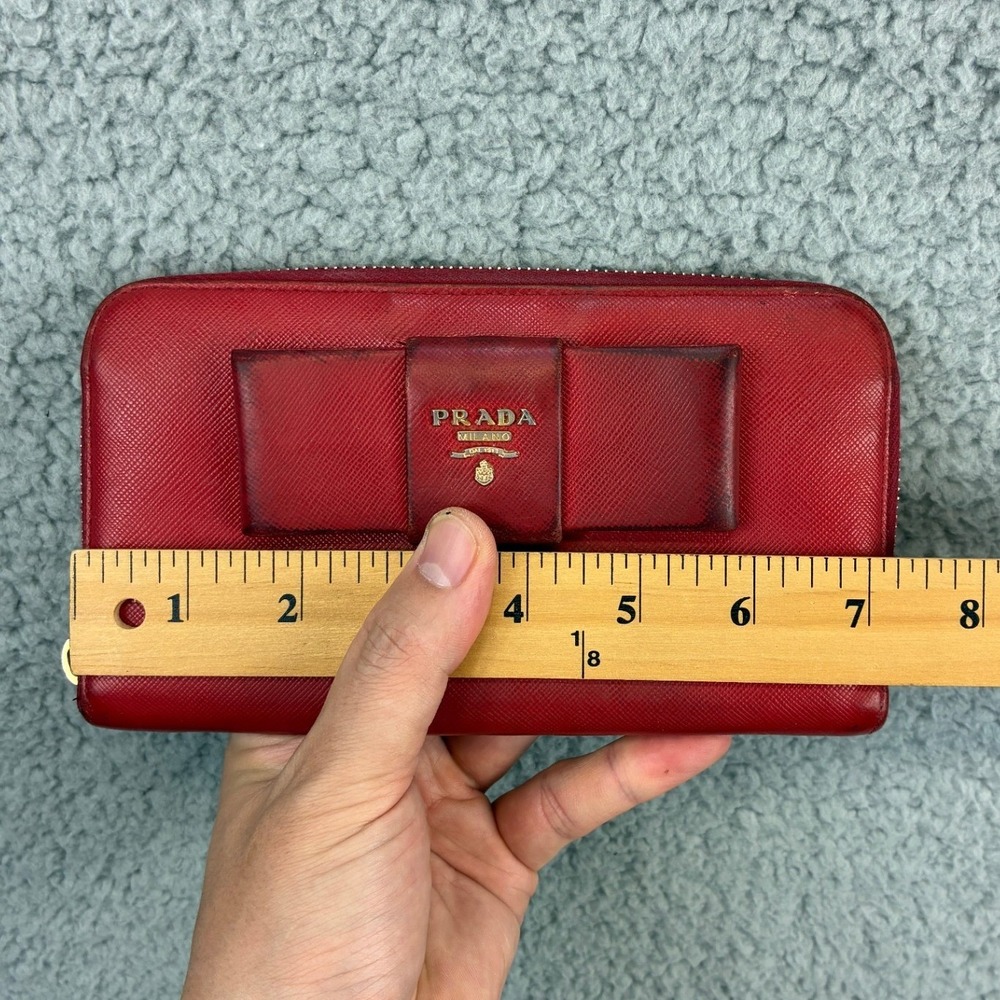 Prada Wallet Saffiano Bow Zip Around Womens OS Red Luxury Designer Leather READ - Picture 14 of 15